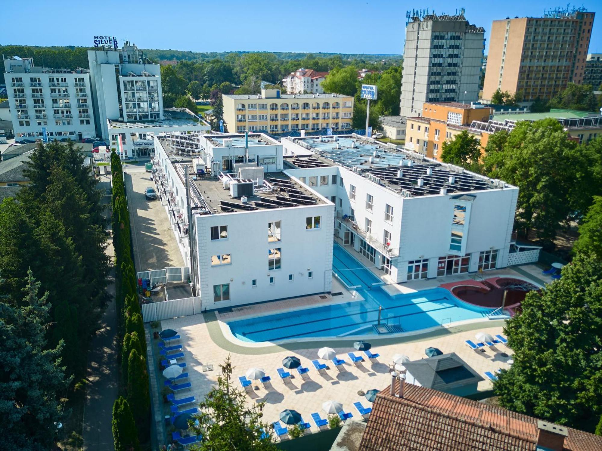 Hotel Silver Hajdúszoboszló Eksteriør billede