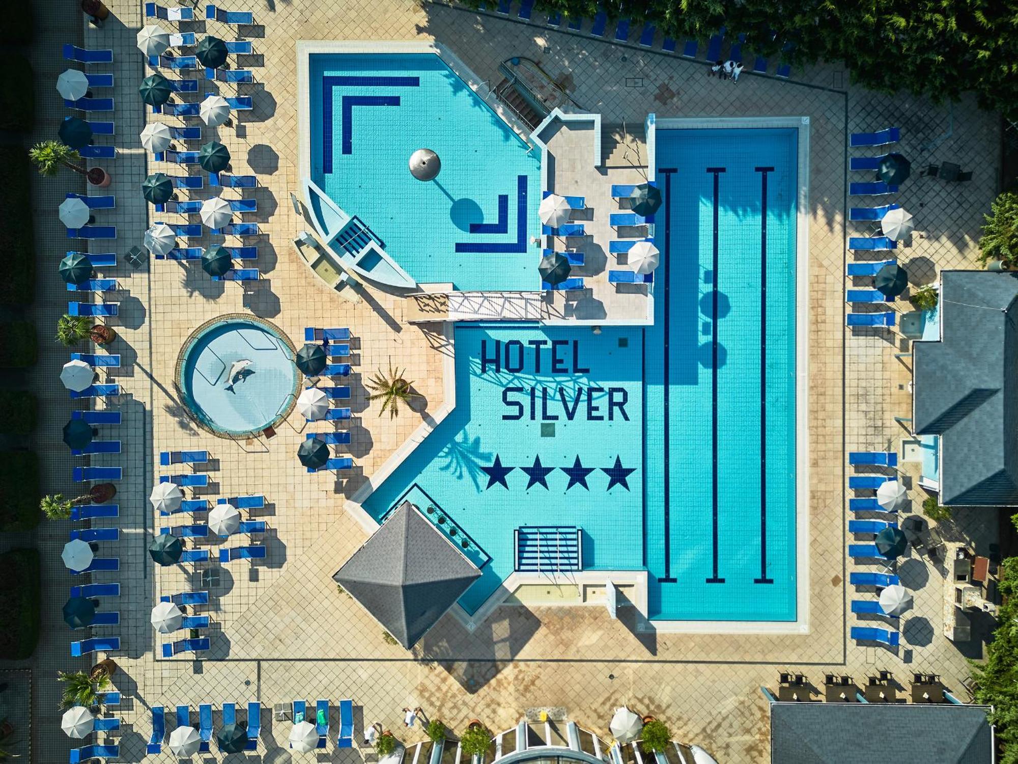 Hotel Silver Hajdúszoboszló Eksteriør billede