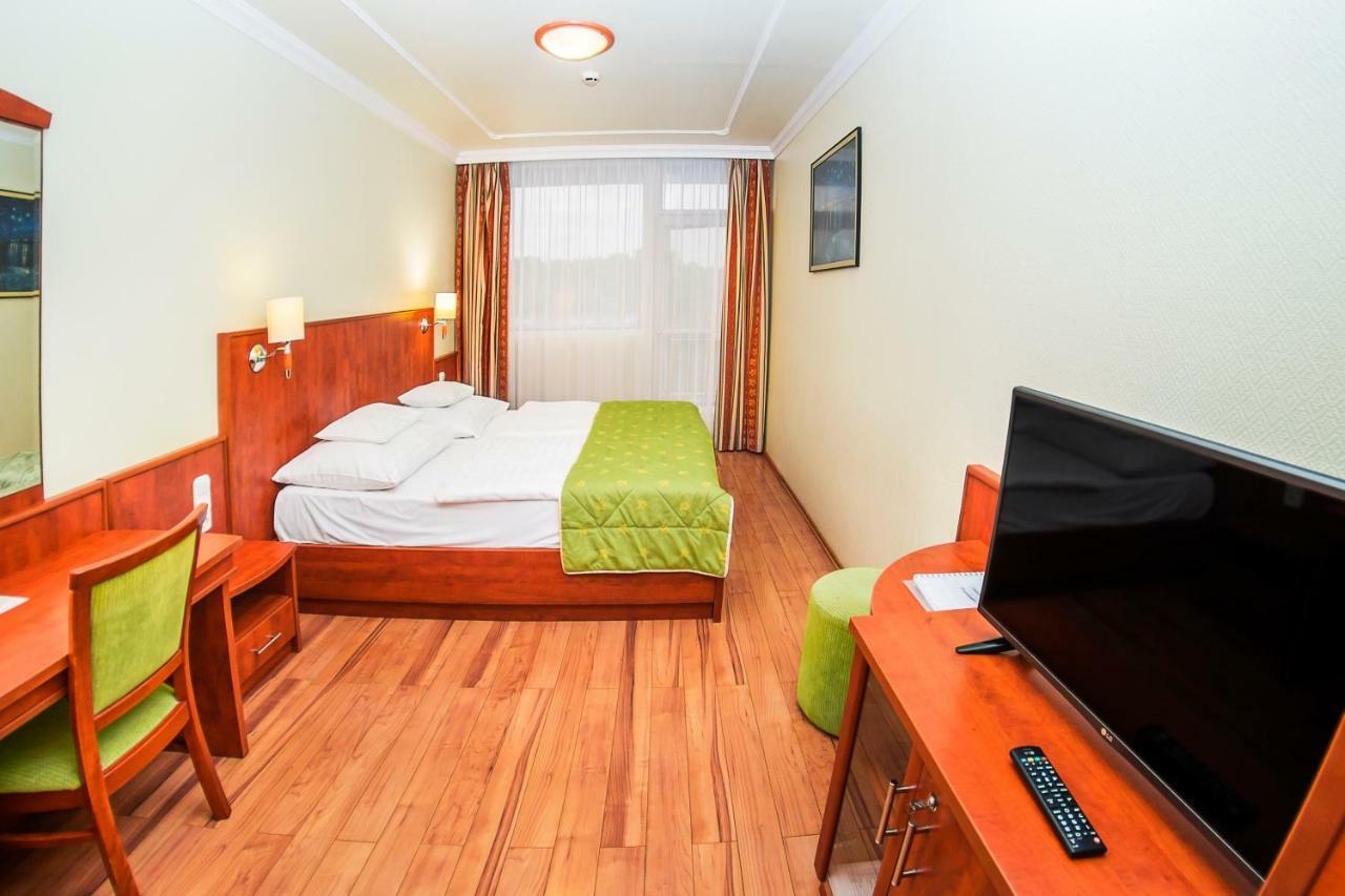 Hotel Silver Hajdúszoboszló Eksteriør billede